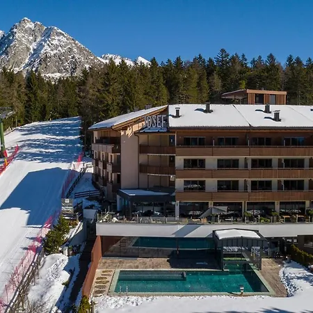 Josef Mountain 4* Hafling